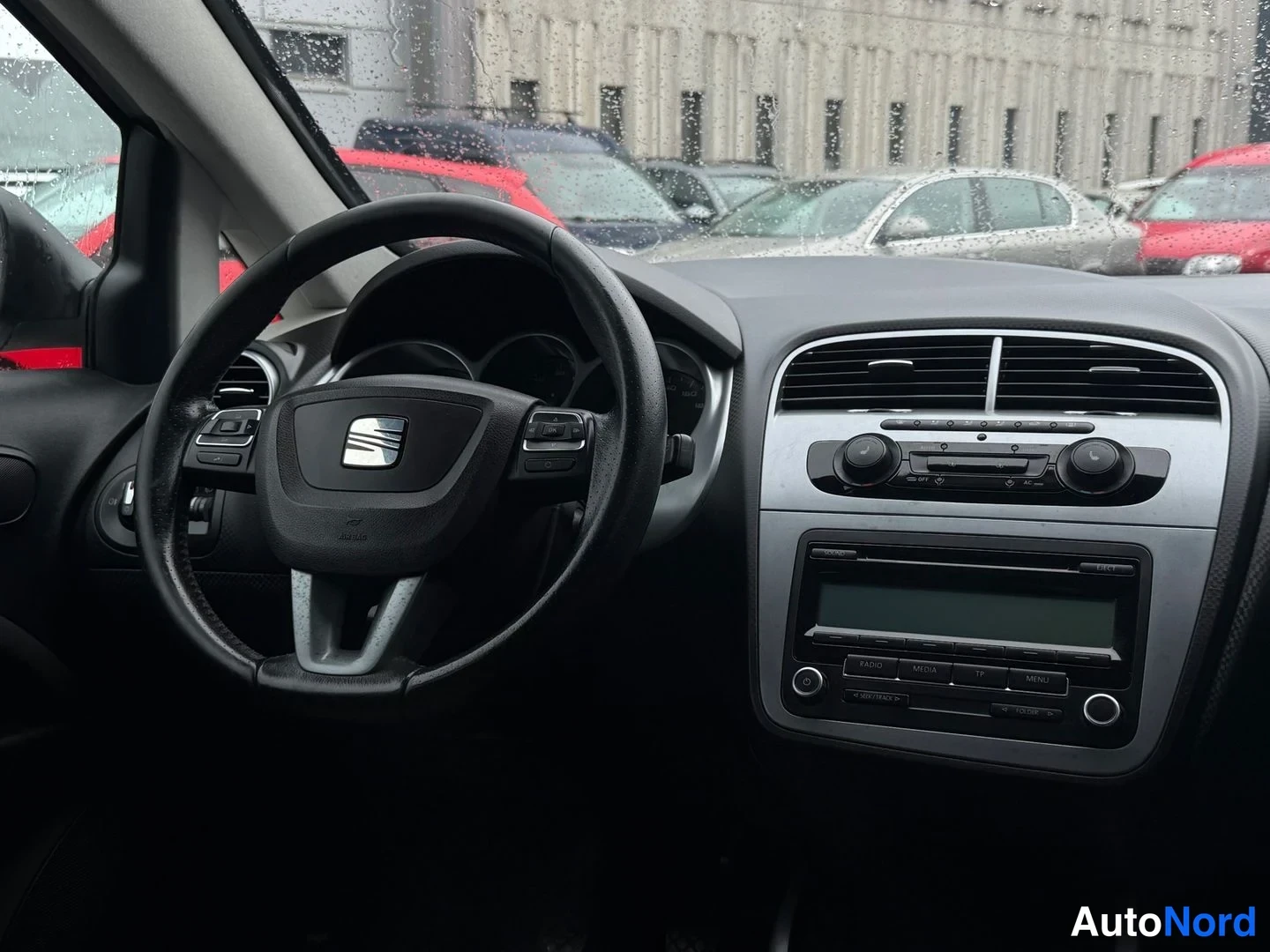 Valkoinen Seat Altea XL 2011, kuva 5
