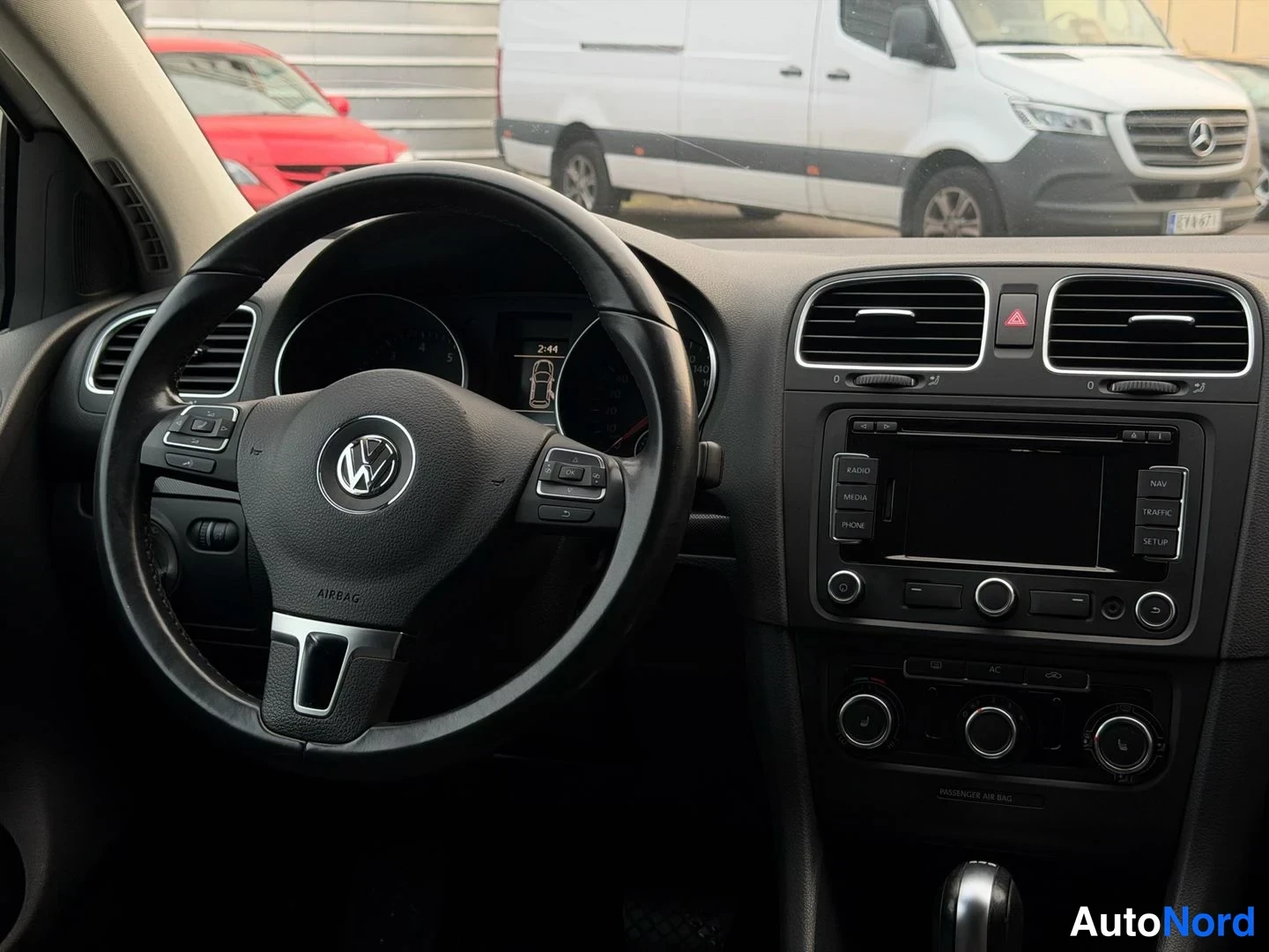 Hopea Volkswagen Golf 2011, kuva 6