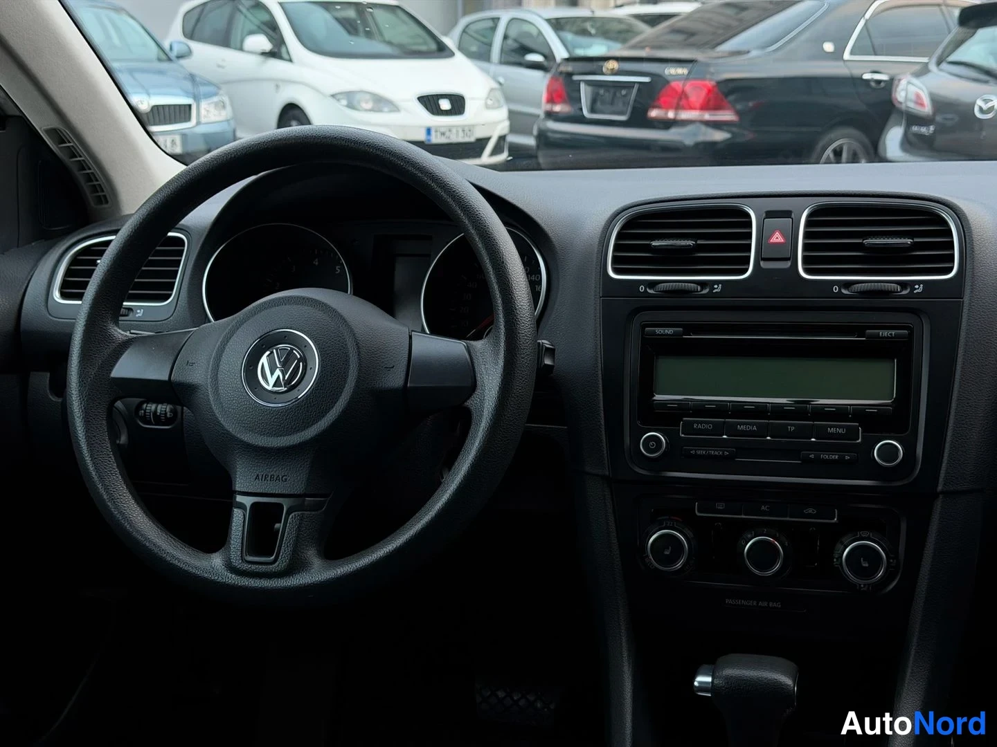 Hopea Volkswagen Golf Variant 2010, kuva 6