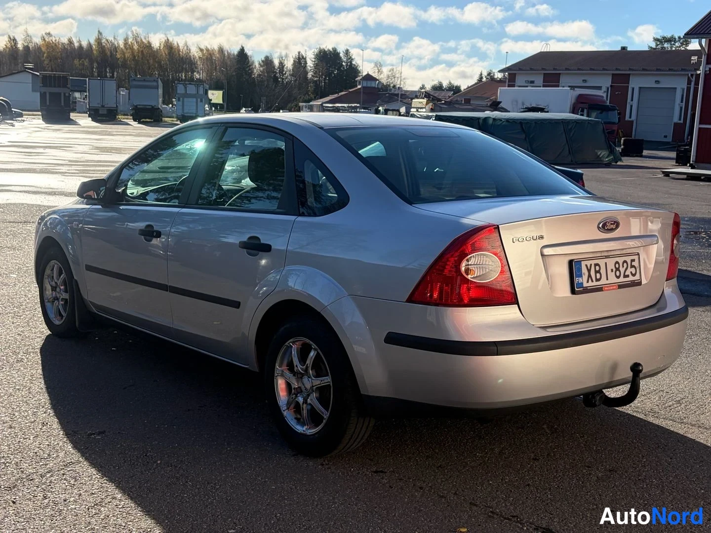 Hopea Ford Focus 2006, takaviisto, kuva 4