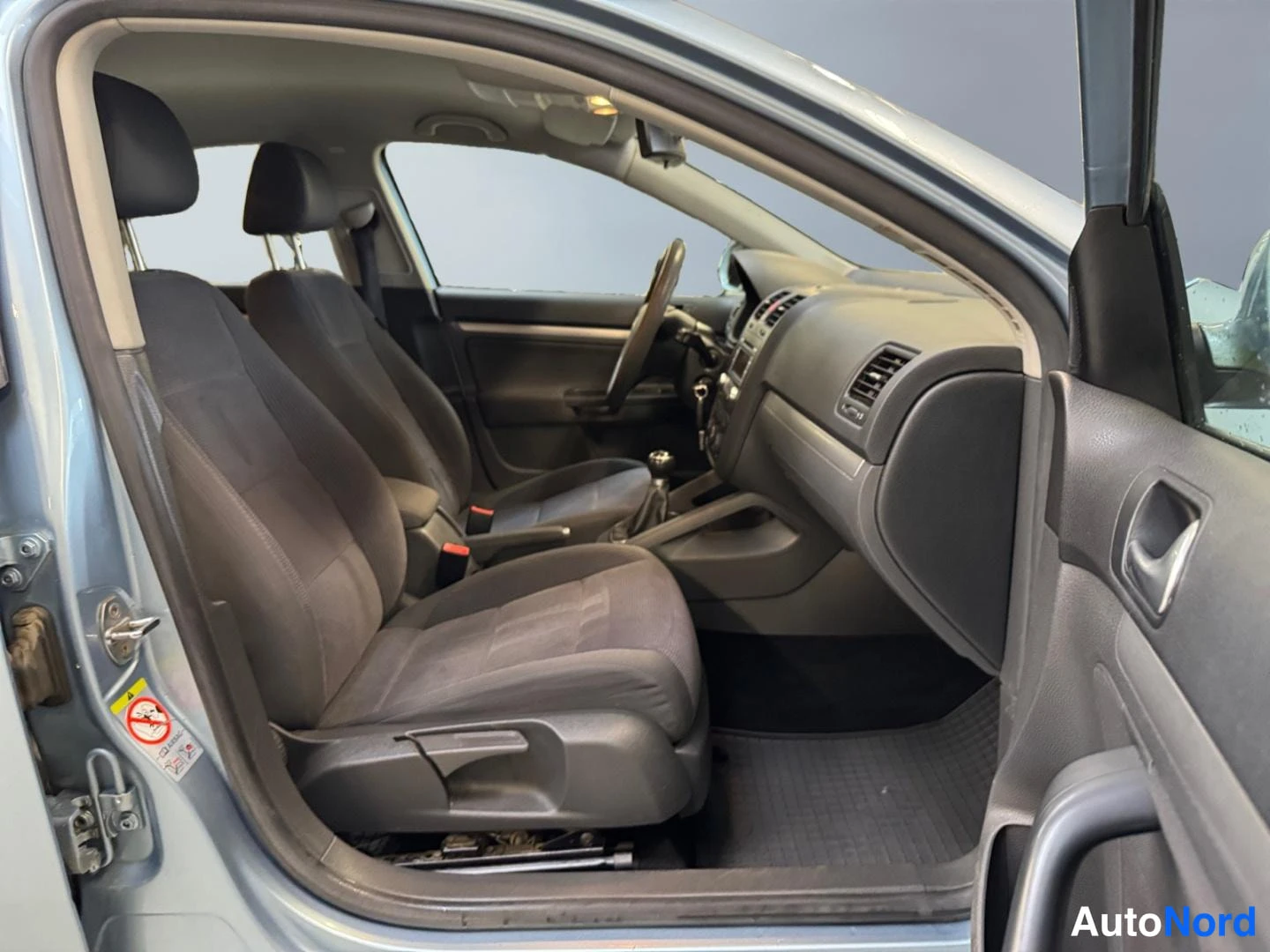 Hopea Volkswagen Jetta 2007, kuva 14