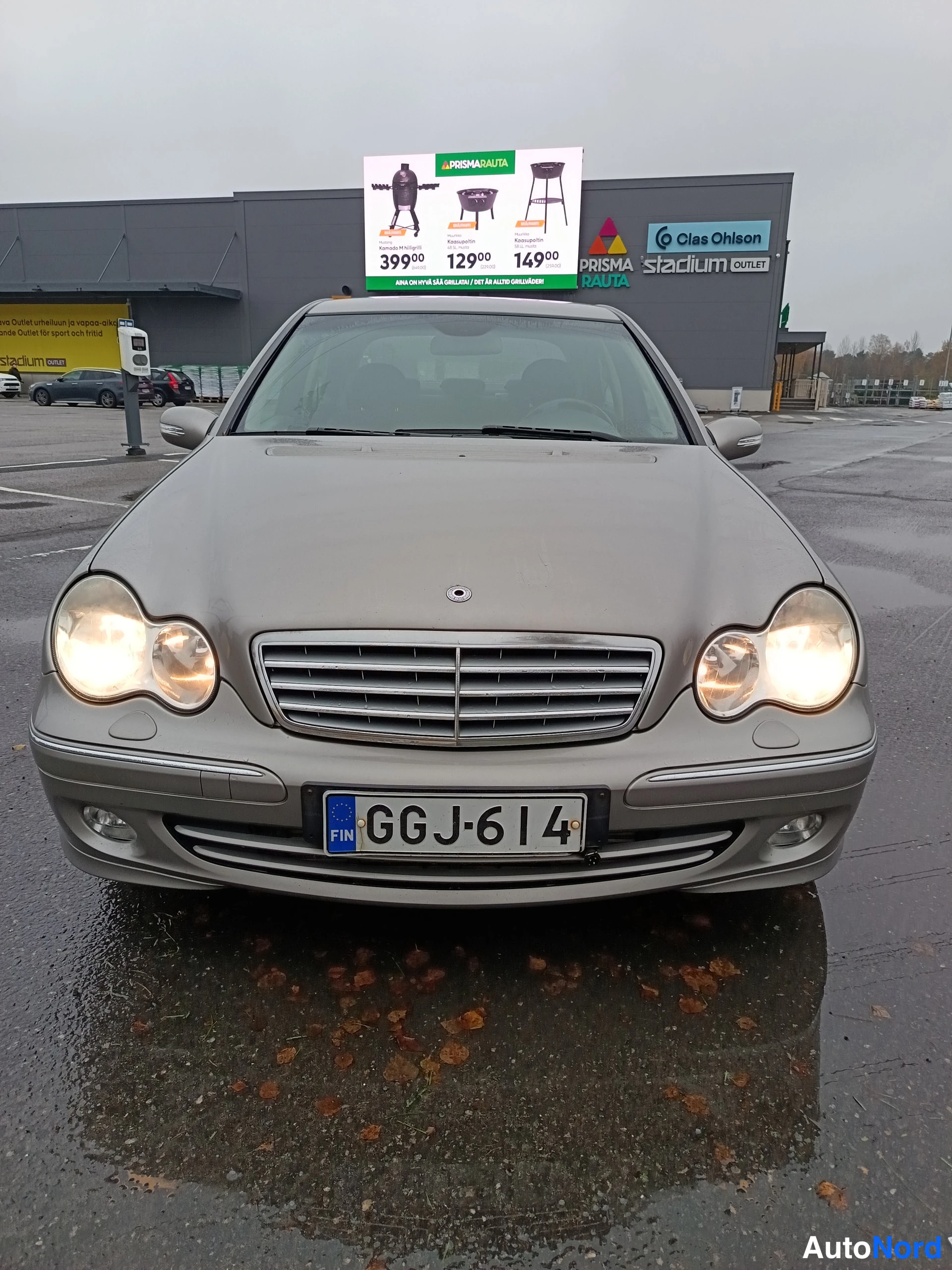 Beige Mercedes-Benz C 200 CDI 2005, edestä, kuva 3