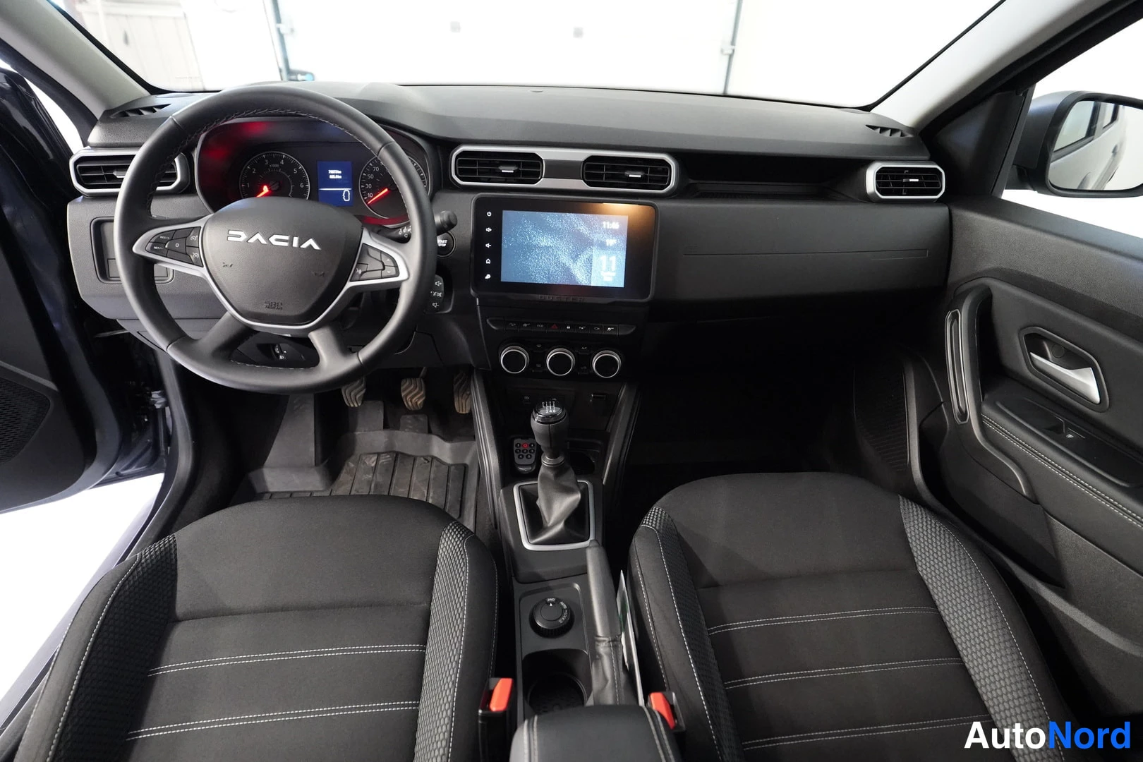 Blue Dacia Duster 2023, photo 27