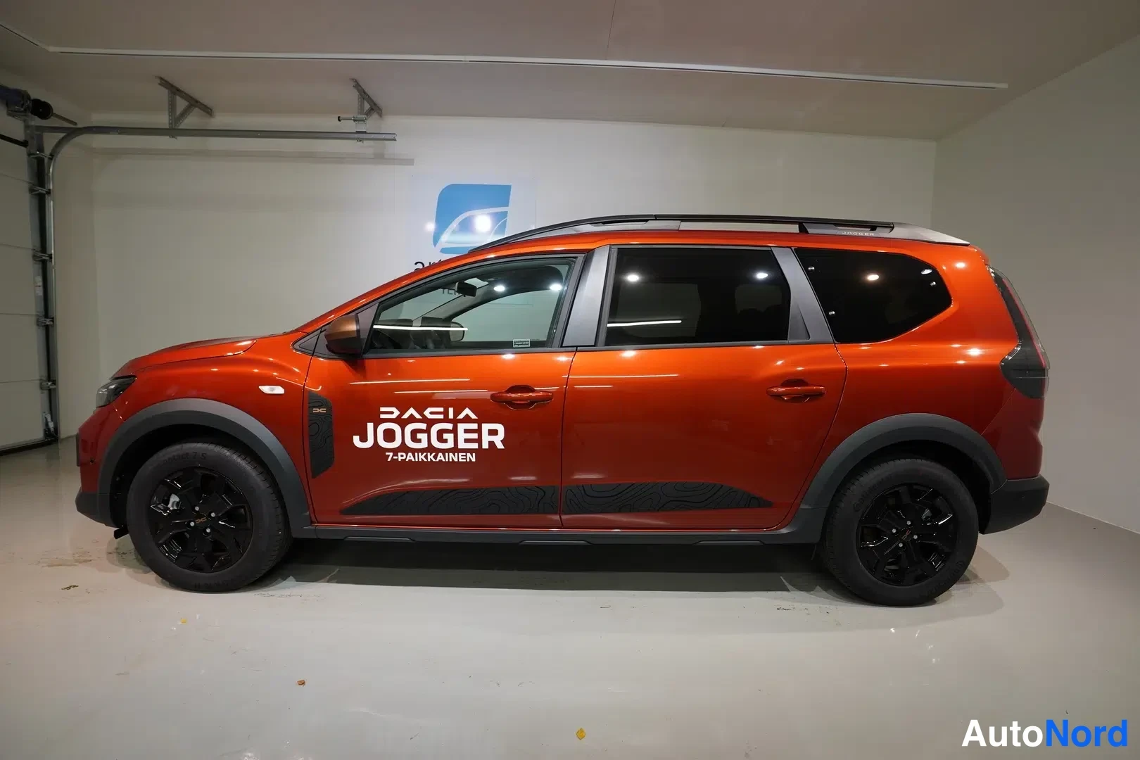 Red Dacia Jogger 2026, photo 54
