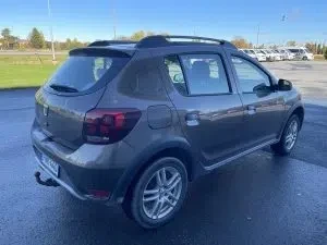 Ruskea Dacia Sandero Stepway 2018, kuva 35