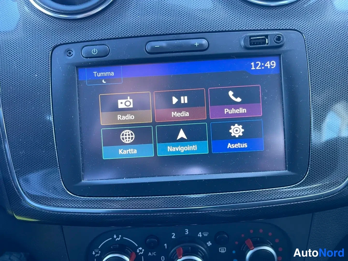 Ruskea Dacia Sandero Stepway 2018, kuva 26