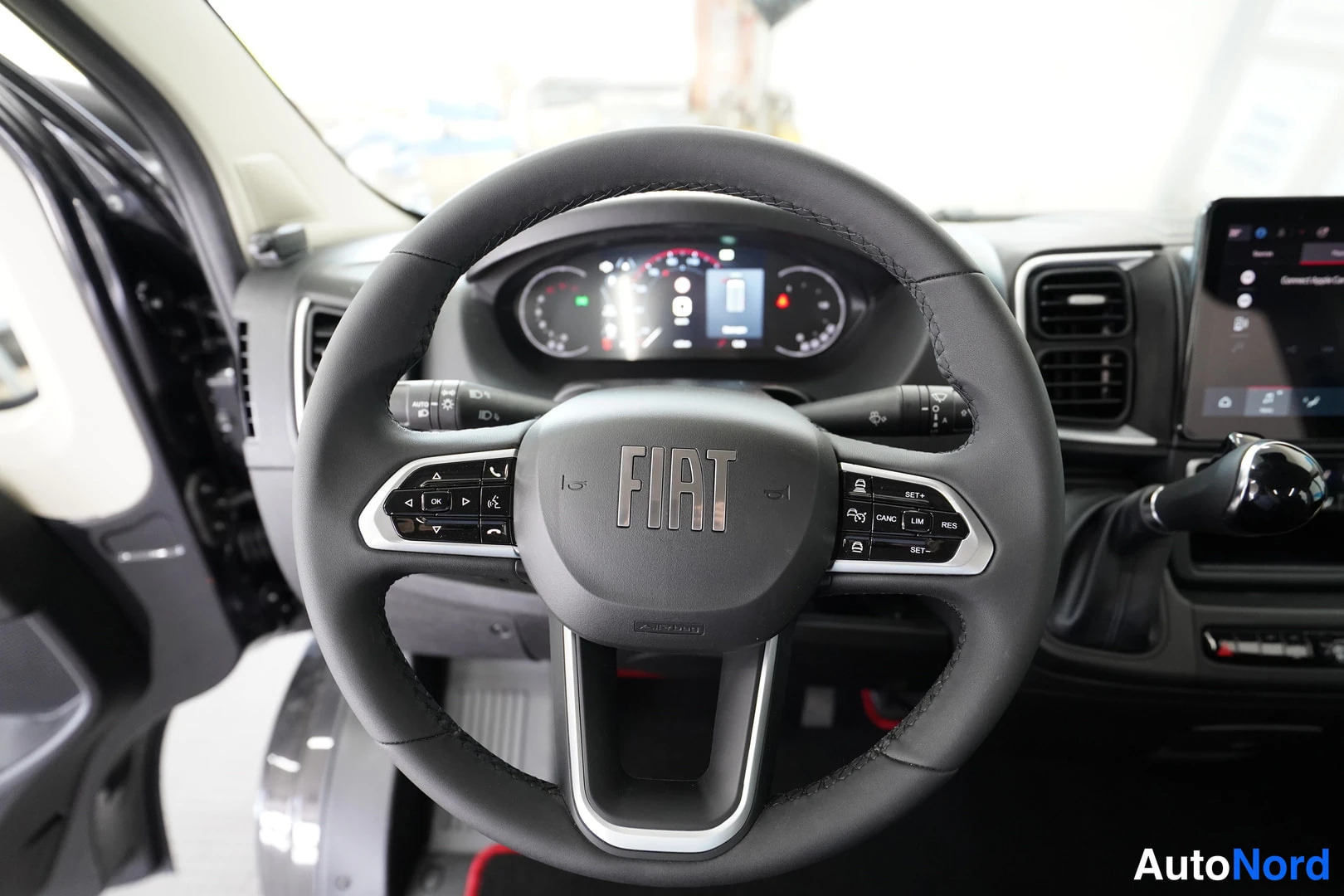 Harmaa Fiat Ducato 2026, kuva 10