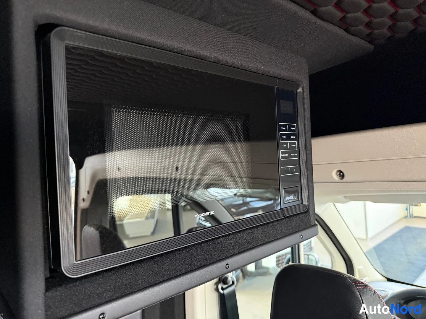 Harmaa Fiat Ducato 2026, kuva 23
