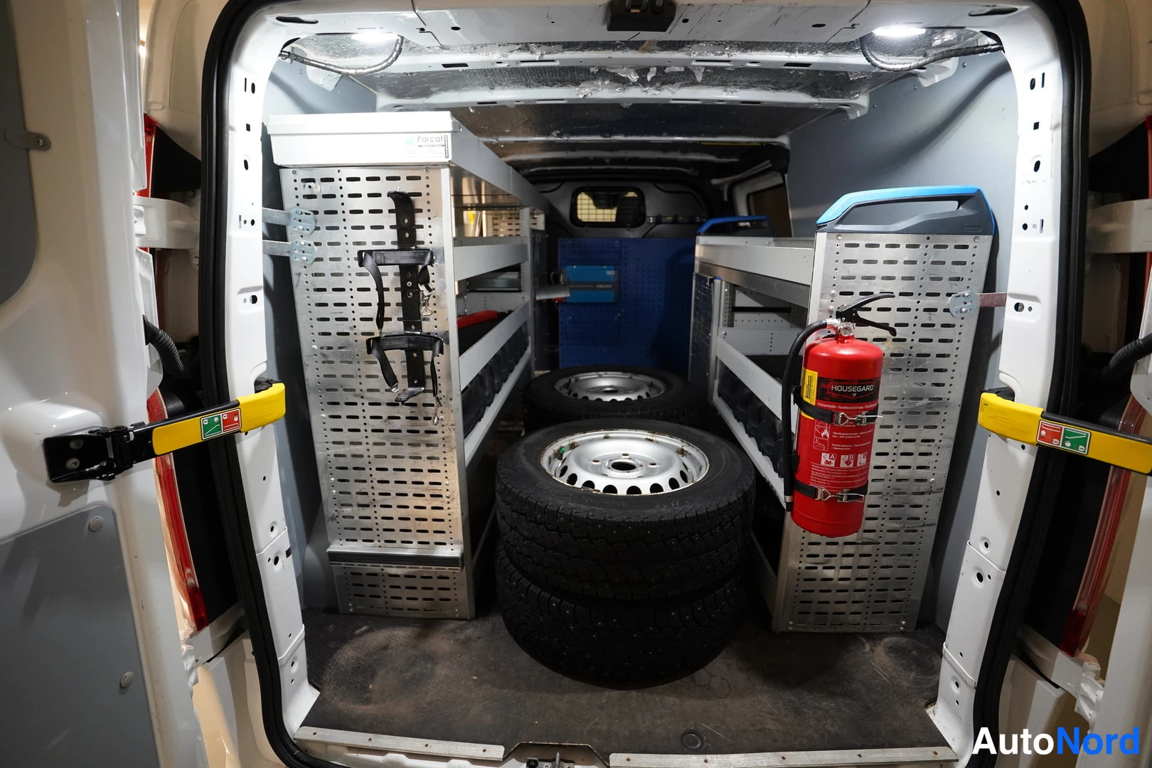 White Ford Transit Custom 2019, photo 25