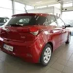 Punainen Hyundai i20 2016, takaviisto, kuva 25