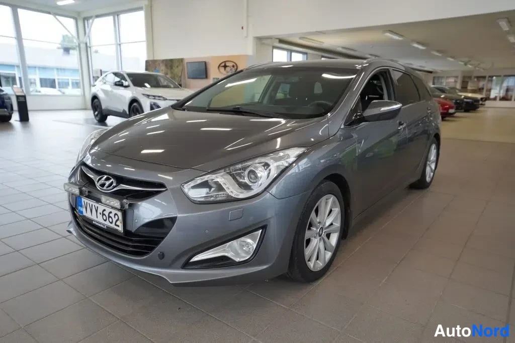 Harmaa Hyundai i40 2011, etuviisto, keula vasemmalle, kuva 4