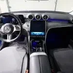 Sininen Mercedes-Benz C 300 e 2023, kuva 37