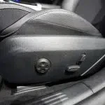 Sininen Mercedes-Benz C 300 e 2023, kuva 30