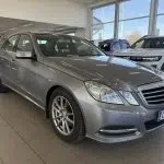 Harmaa Mercedes-Benz E 350 CDI 4MATIC 2010, etuviisto, keula vasemmalle, kuva 4