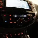 Vit Nissan Navara 2018, bild 39