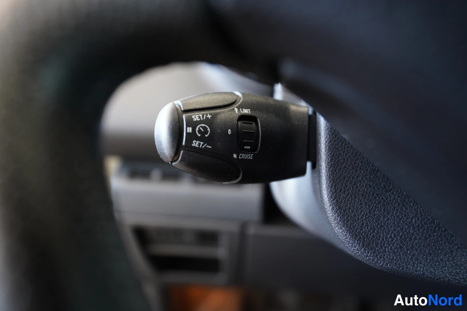 Harmaa Peugeot 5008 2016, kuva 26