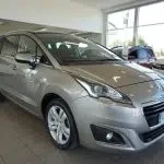 Harmaa Peugeot 5008 2016, etuviisto, keula oikealle, kuva 8