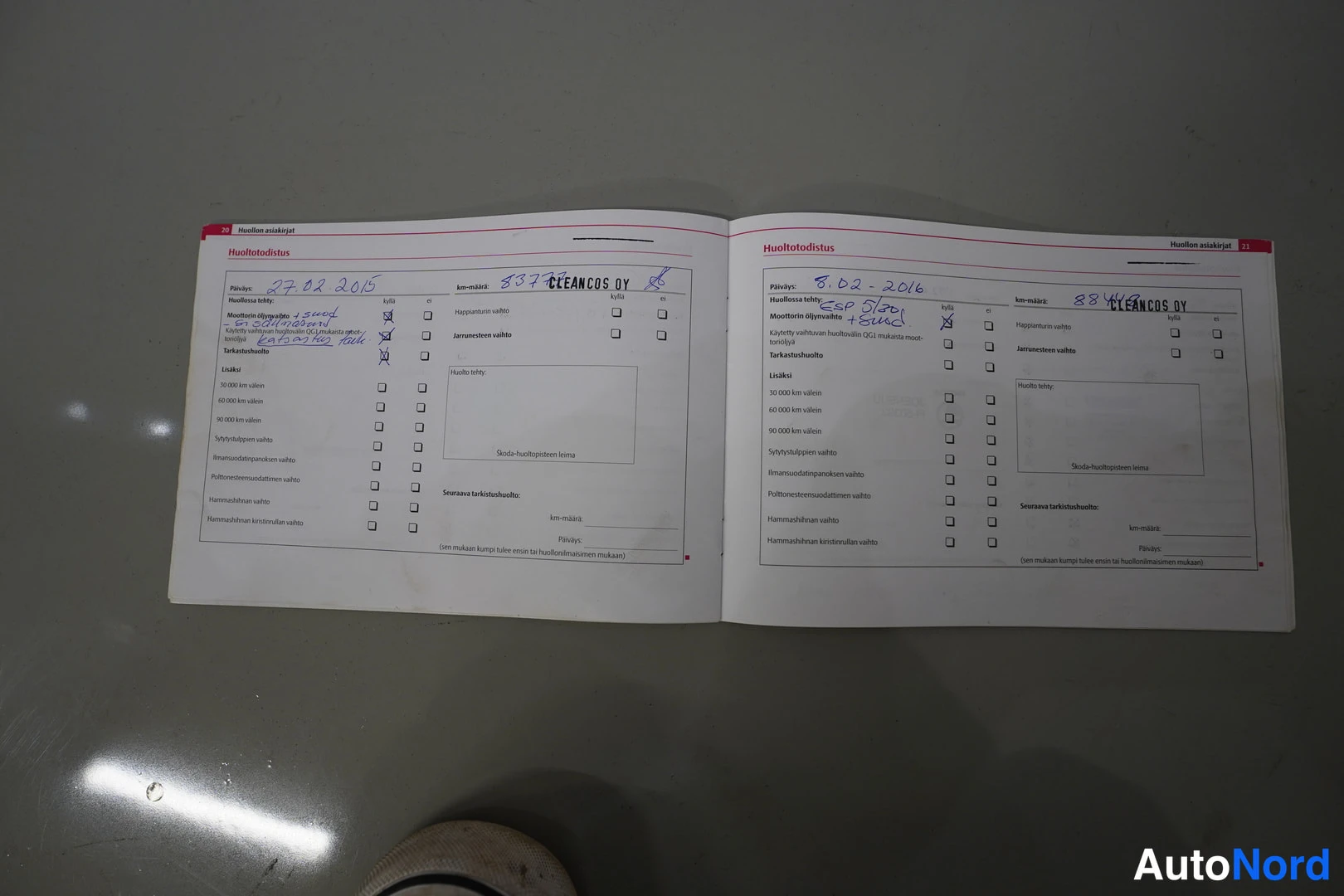Black Skoda Octavia 2008, document, photo 15