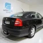 Black Skoda Octavia 2008, rear, photo 12