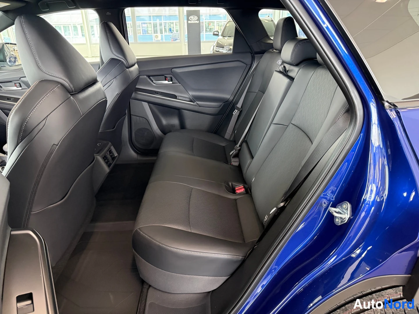 Blue Subaru Outback 2026, photo 14