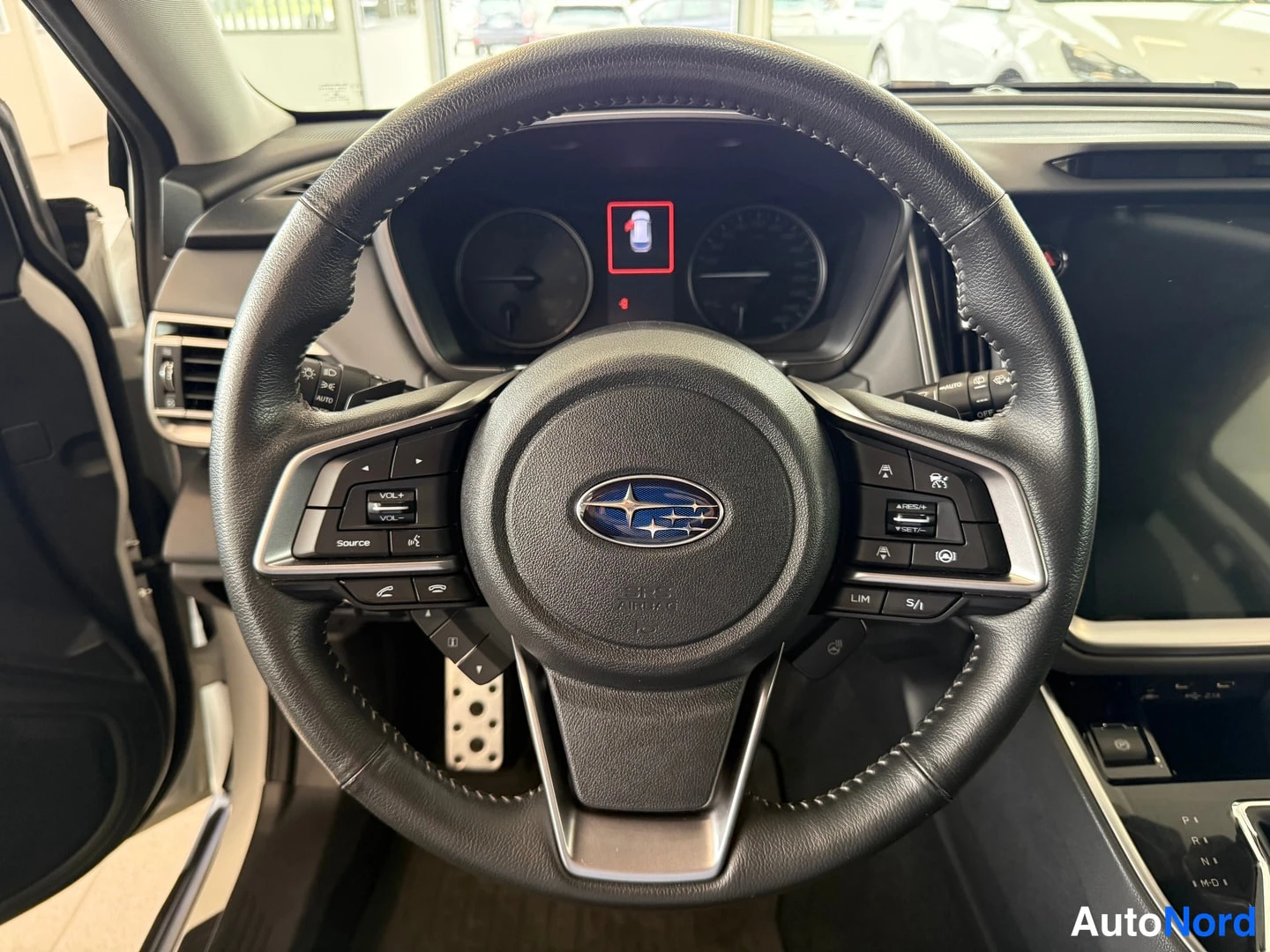 White Subaru Outback 2021, photo 24
