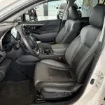 White Subaru Outback 2021, photo 31