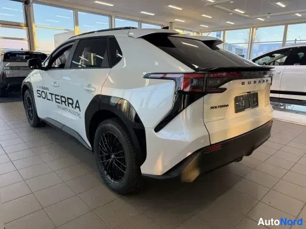 Hopea Subaru Solterra 2026, takaviisto, kuva 18
