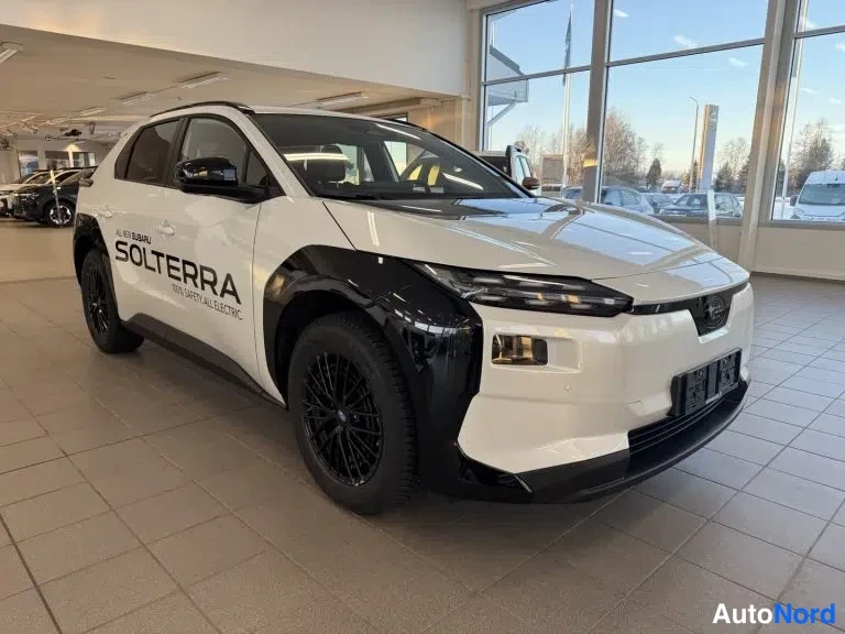 Hopea Subaru Solterra 2026, etuviisto, keula oikealle, kuva 10