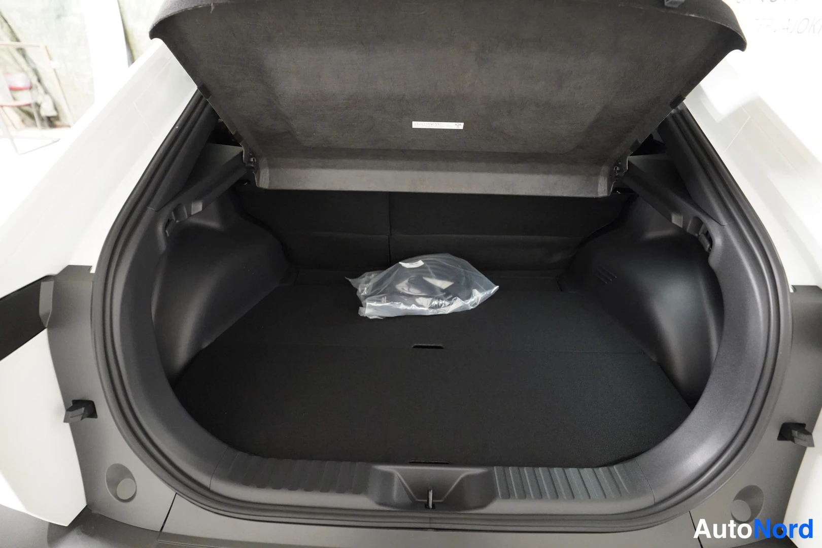 Silver Subaru Uncharted 2026, bild 29