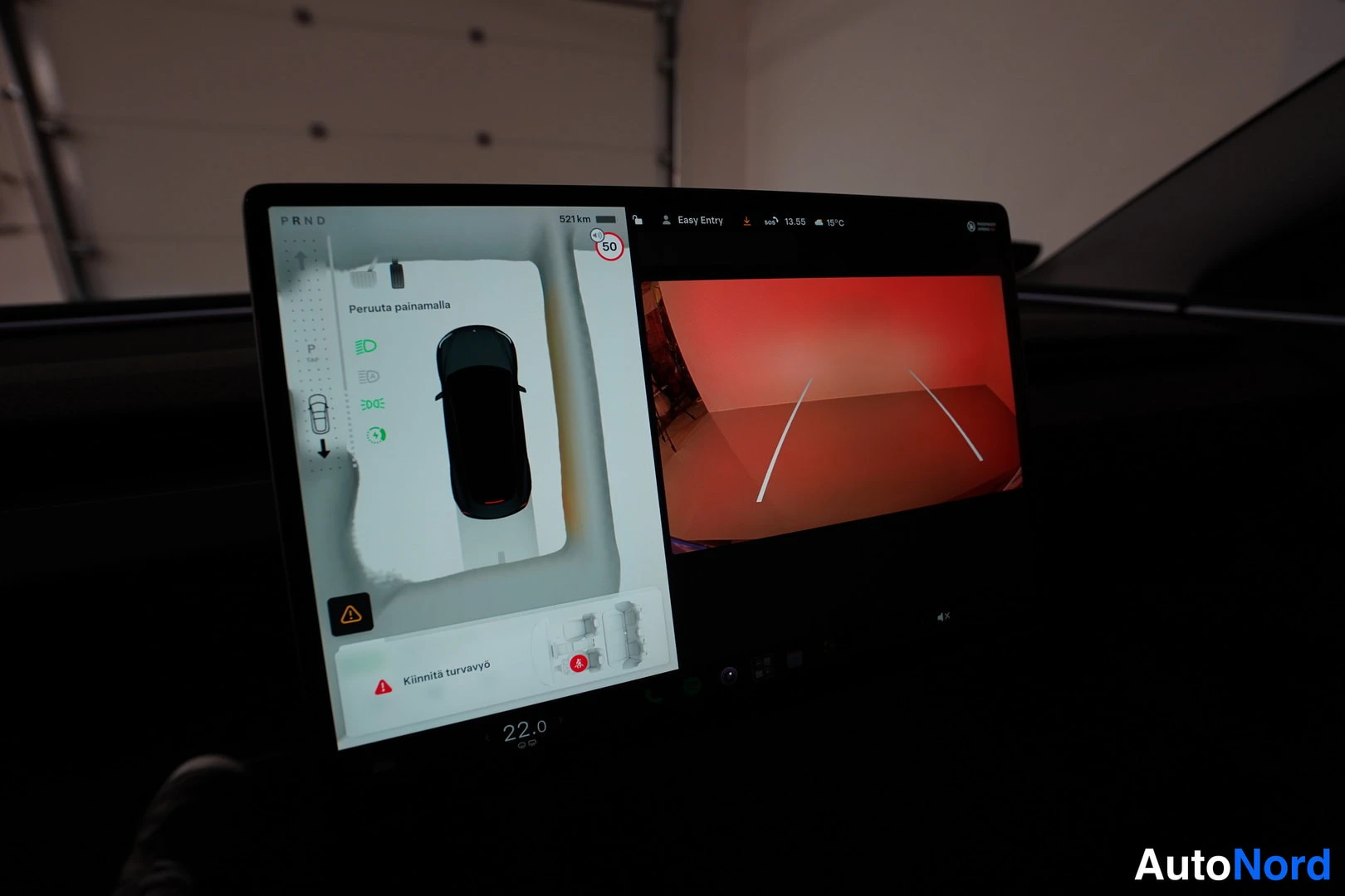 Harmaa Tesla Model 3 2024, kuva 24