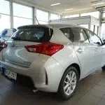 Hopea Toyota Auris 2014, takaviisto, kuva 16