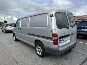 Hopea Toyota Hiace 2004, takaviisto, kuva 19