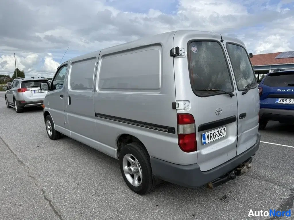 Hopea Toyota Hiace 2004, takaviisto, kuva 13