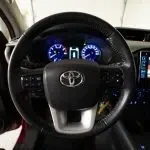 Punainen Toyota Hilux 2016, yksityiskohta, kuva 20