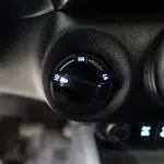 Punainen Toyota Hilux 2016, kuva 39