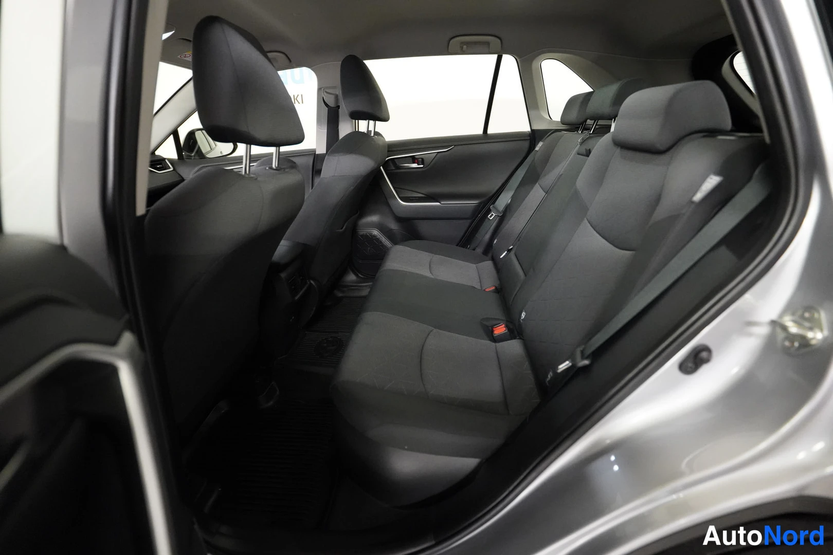 Hopea Toyota RAV4 2023, kuva 36