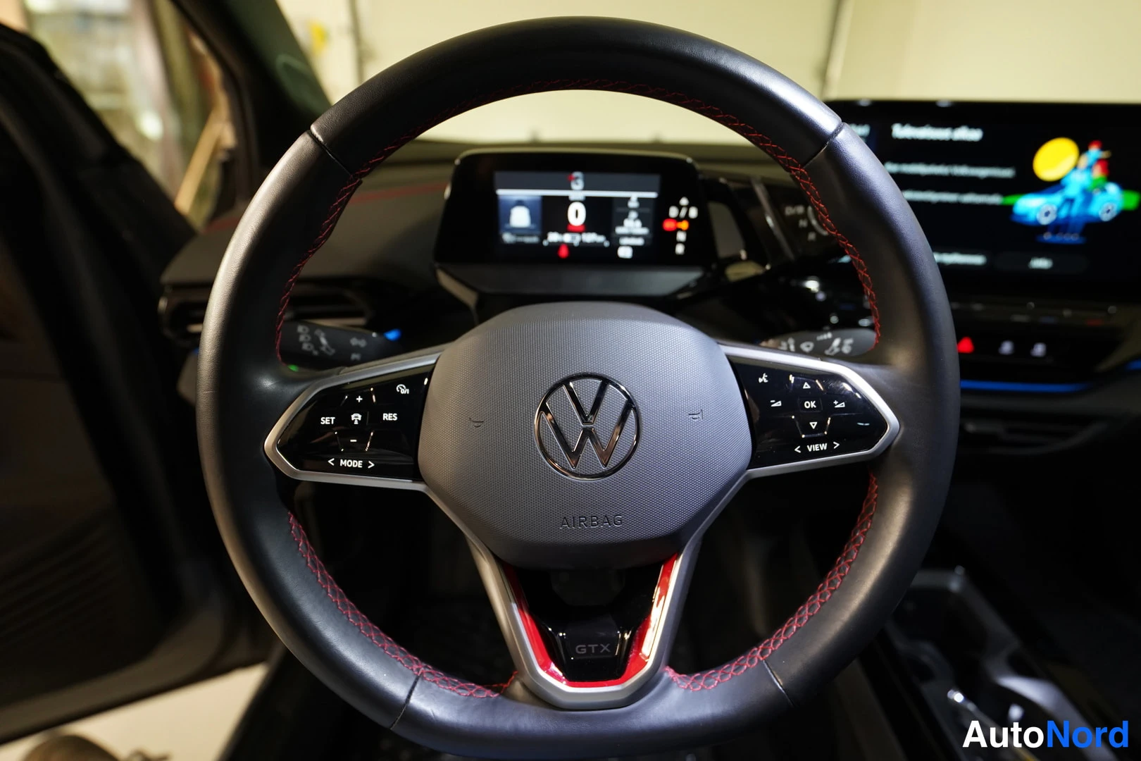 Harmaa Volkswagen ID.5 2022, kuva 22