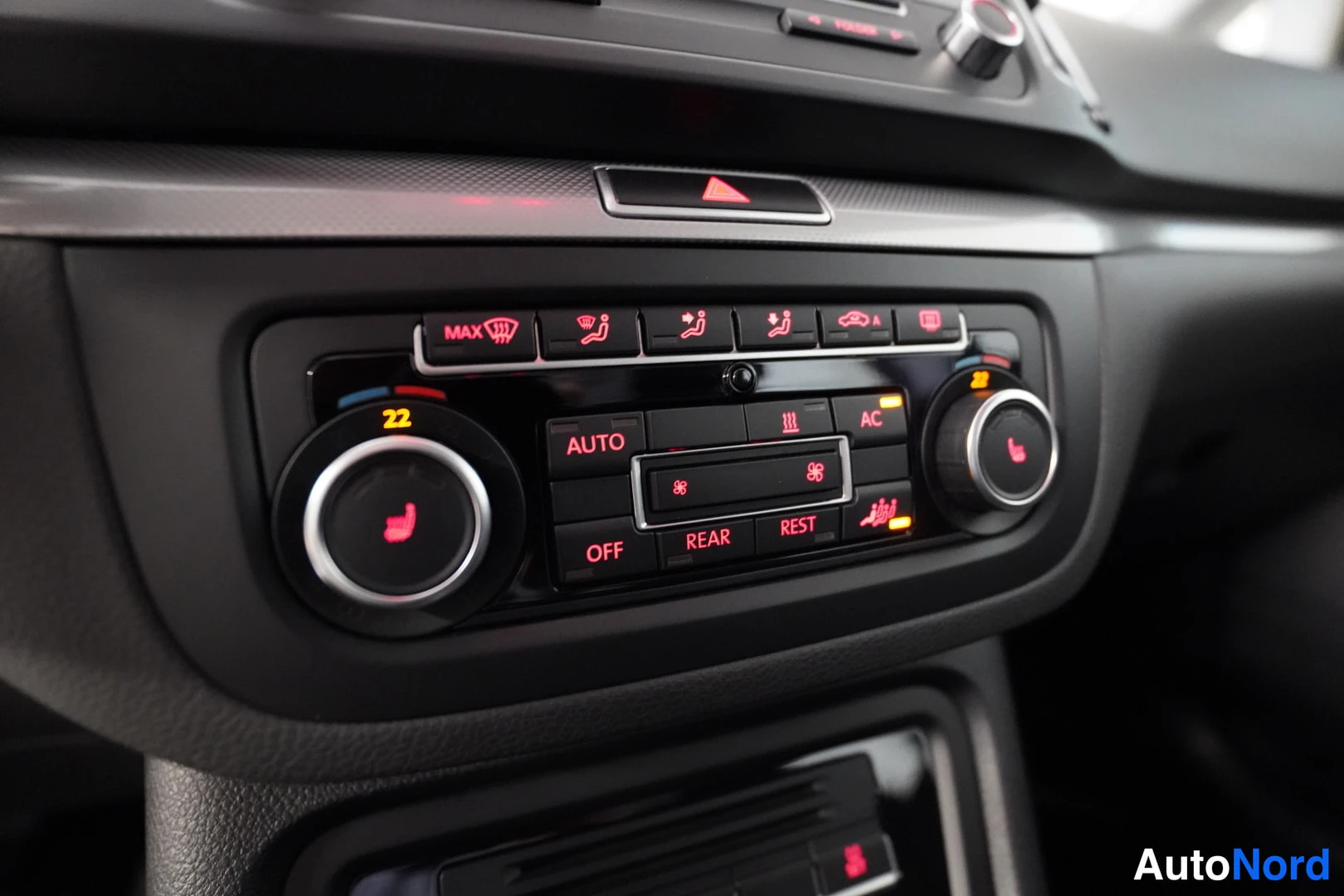 Sininen Volkswagen Sharan 2011, kuva 20