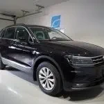 Musta Volkswagen Tiguan 2019, etuviisto, keula vasemmalle, kuva 2