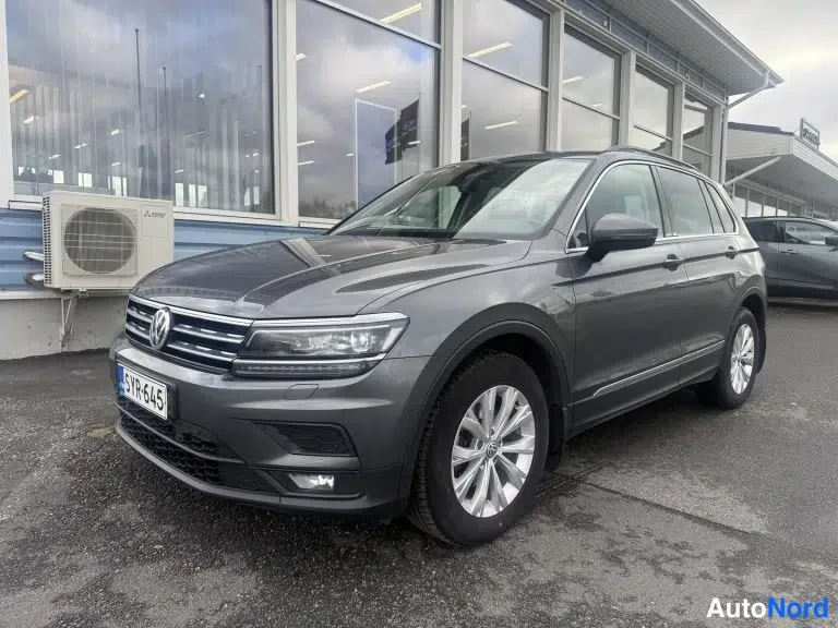 Harmaa Volkswagen Tiguan 2019, etuviisto, keula vasemmalle, kuva 6