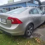 Ruskea Volvo S60 2010, takaviisto, kuva 30