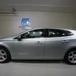 Harmaa Volvo V40 2013, sivulta, kuva 12