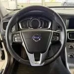 Valkoinen Volvo V60 2017, kuva 39