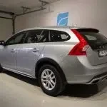 Harmaa Volvo V60 Cross Country 2015, takaviisto, kuva 10