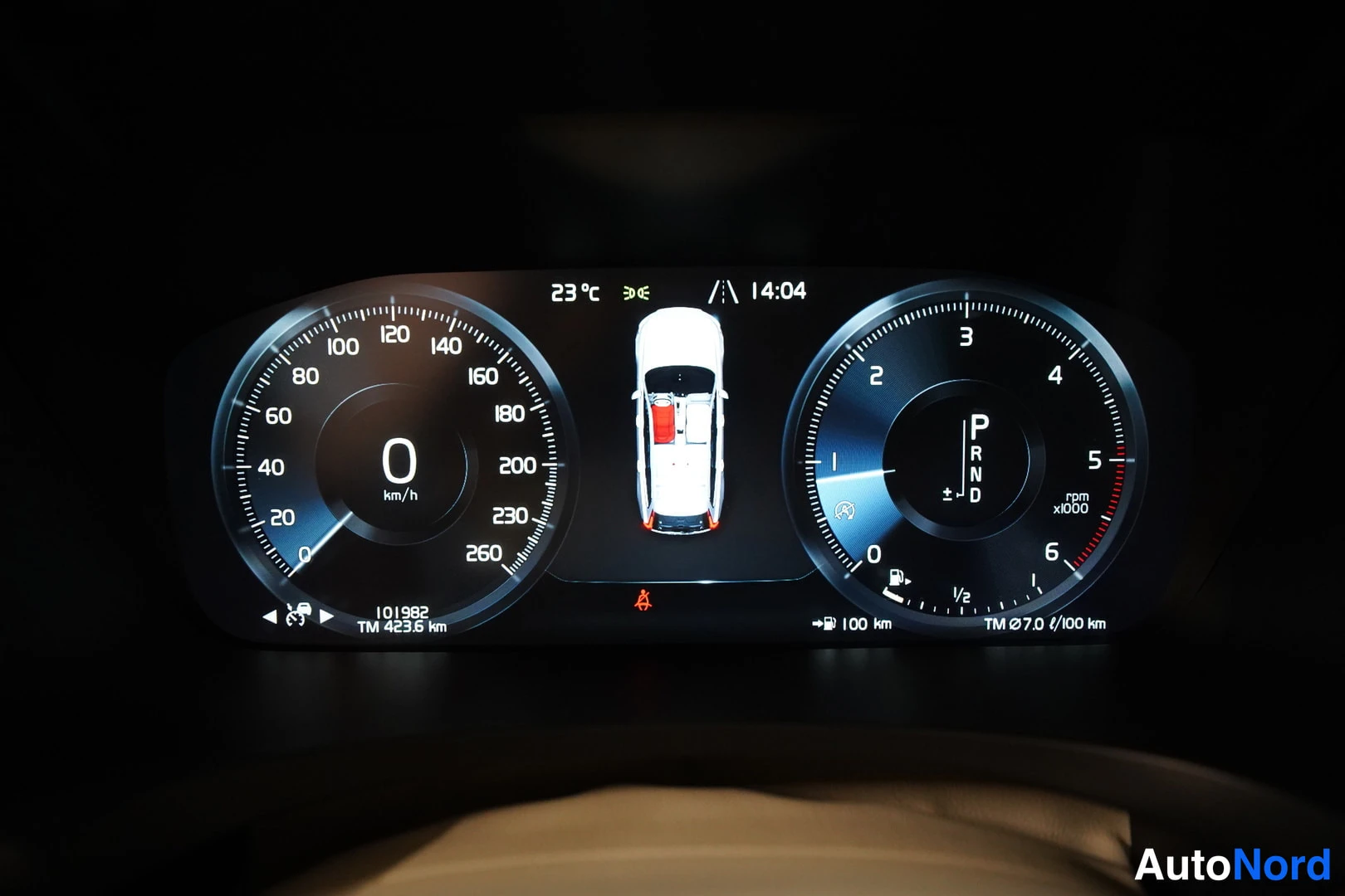 Ruskea Volvo V90 2017, kuva 19