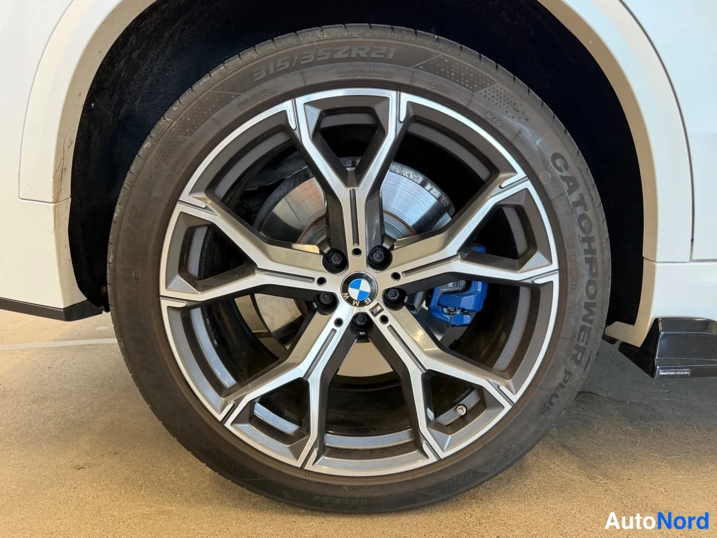 White BMW X5 xDrive30d 2019, photo 13