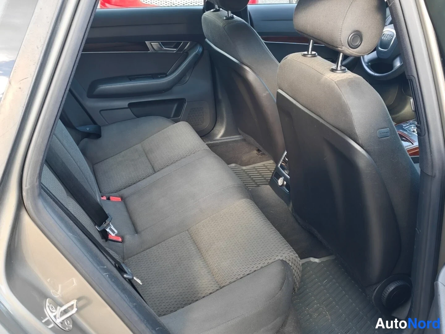 Beige Audi A6 Avant 2007, photo 6