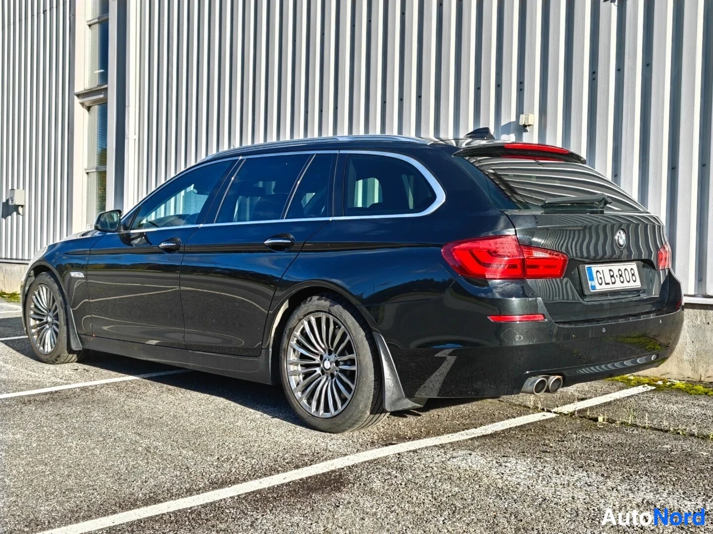 Black BMW 530d xDrive 2012, rear three-quarter, photo 9