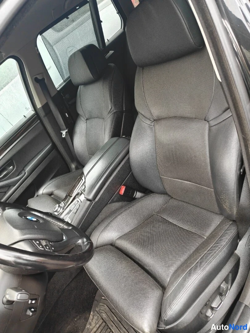 Black BMW 530d xDrive 2012, photo 13