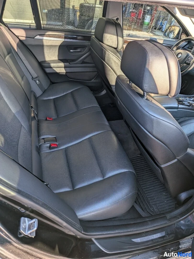 Black BMW 530d xDrive 2012, photo 17